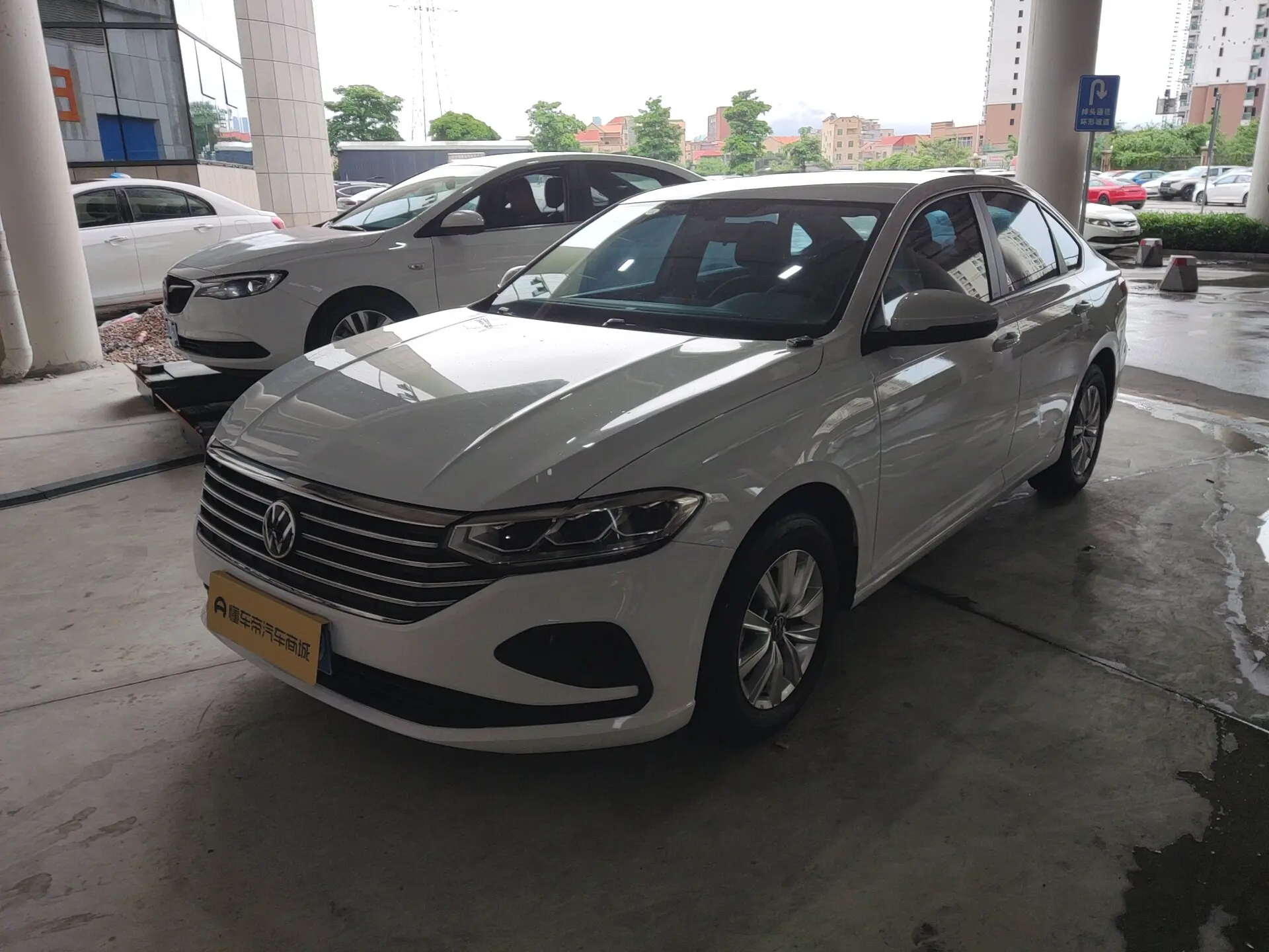 Volkswagen Lavida №20120717 2023