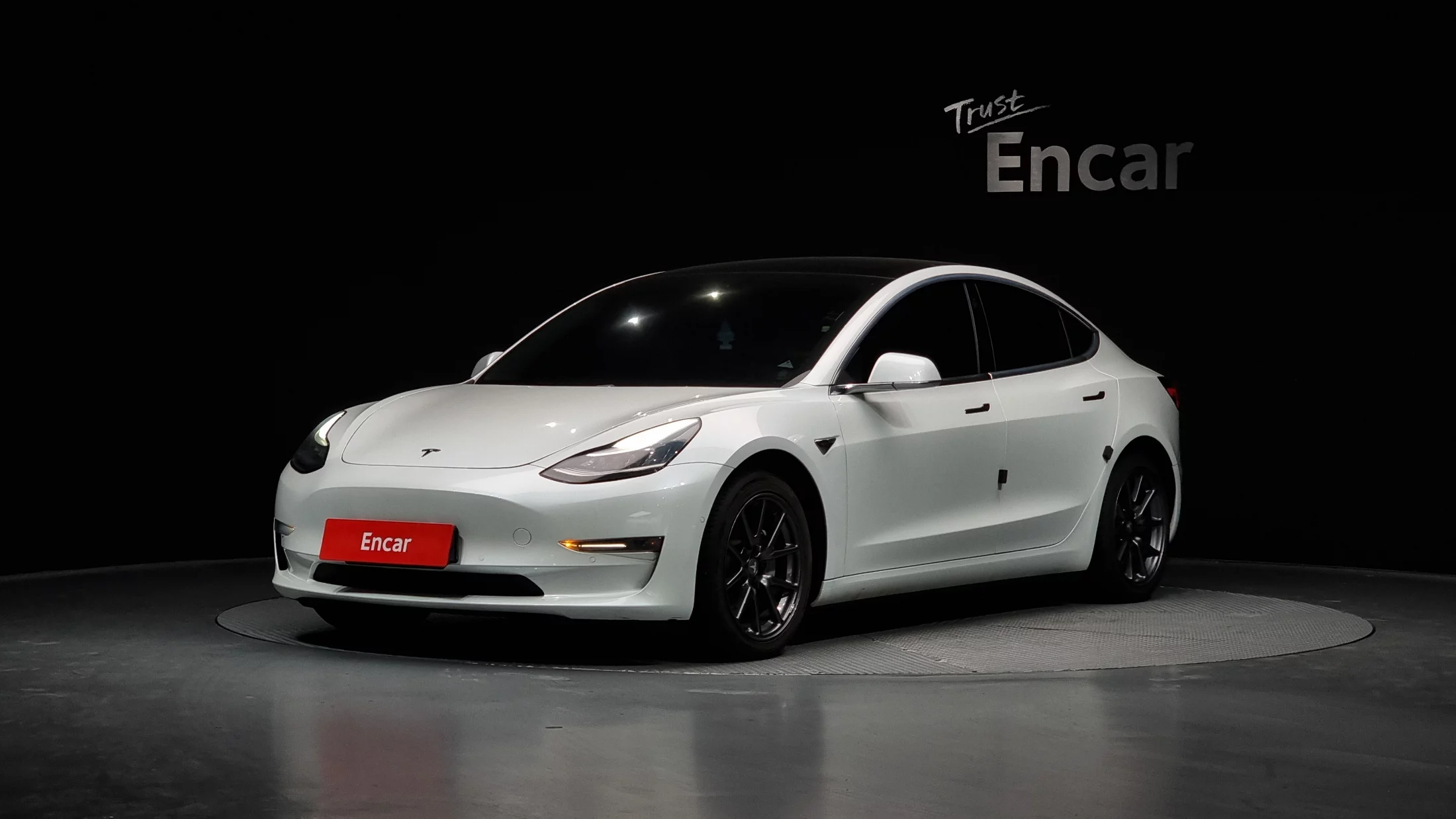 Tesla Model 3 I