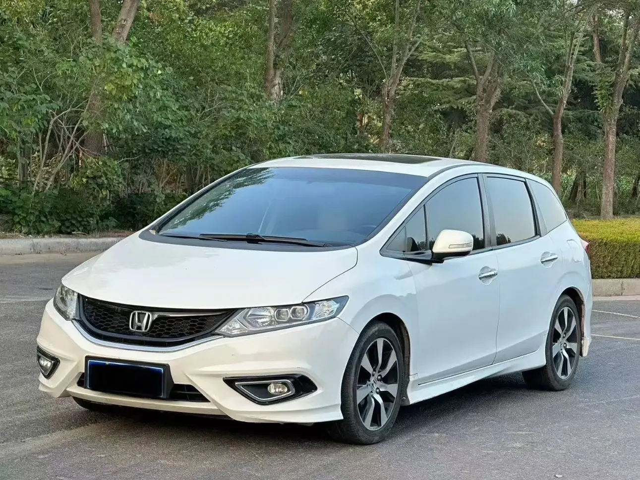 Honda e