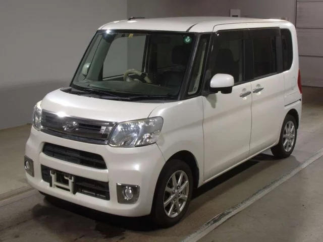 Daihatsu Tanto Лот № 2014