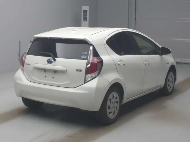 Toyota Aqua I Рестайлинг