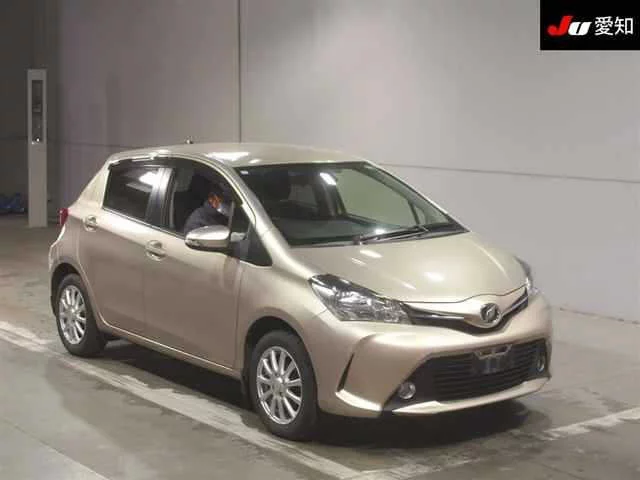 Toyota Vitz Лот № 30188 2015