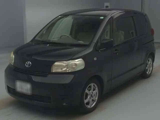 Toyota Porte I