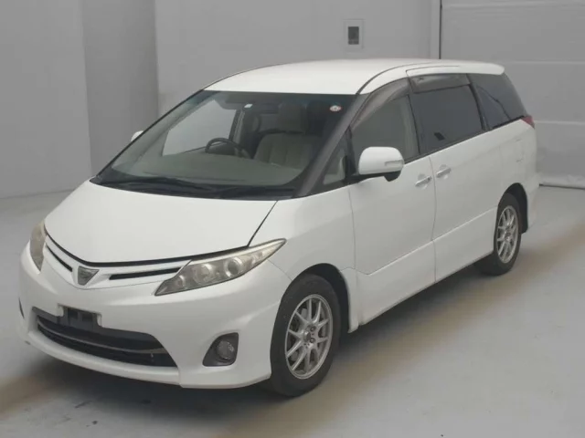 Toyota Estima III Рестайлинг