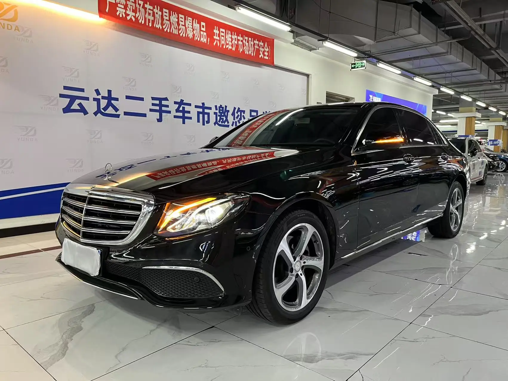Mercedes-Benz E-Class №20148360 2019