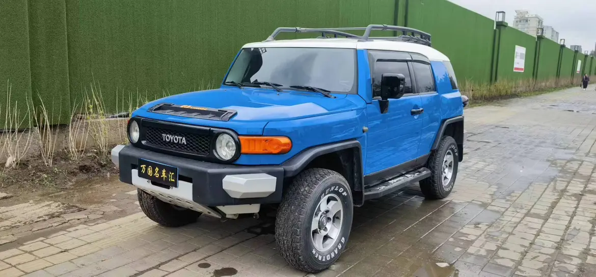 Toyota FJ Cruiser