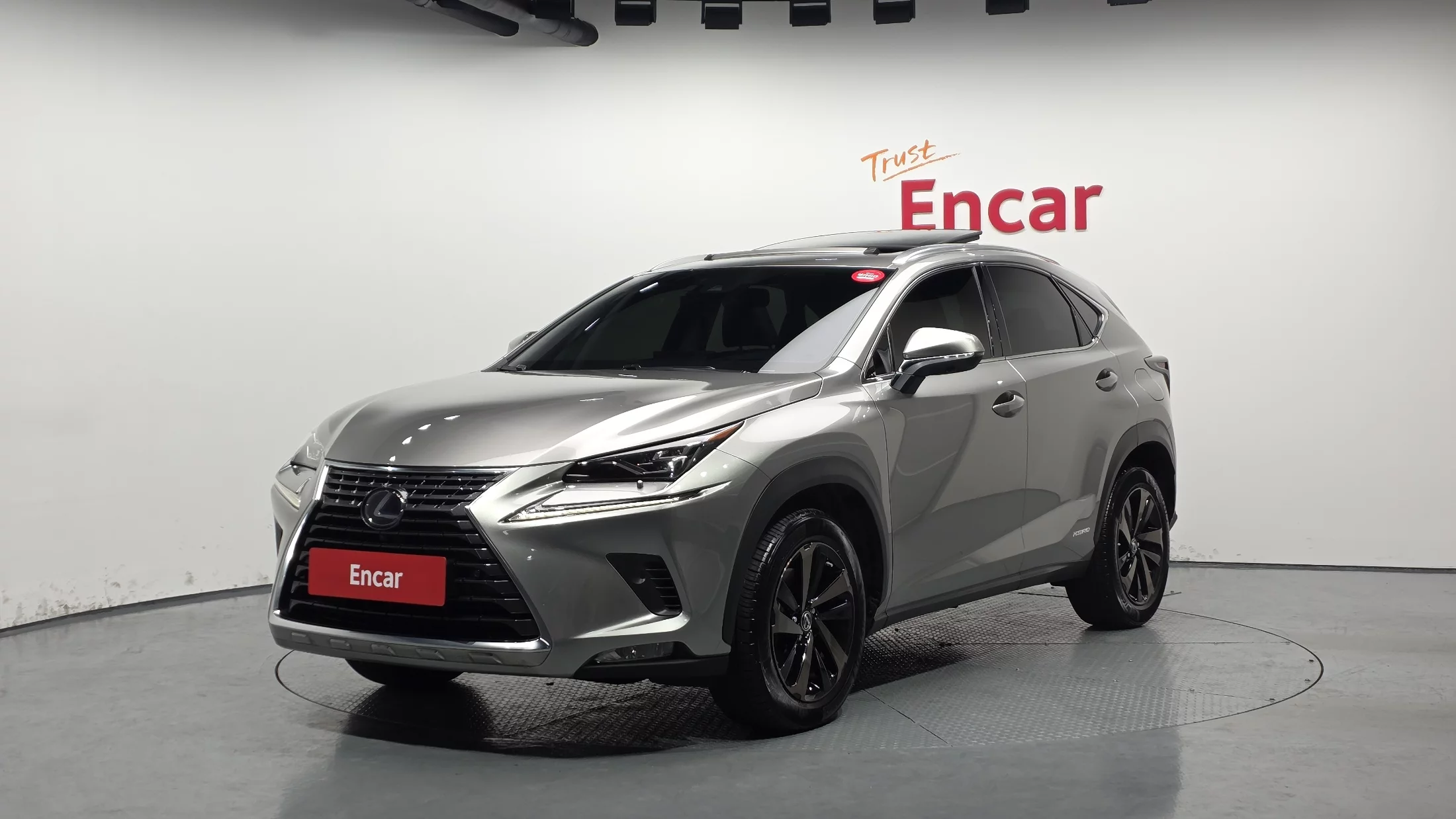 Lexus NX I Рестайлинг