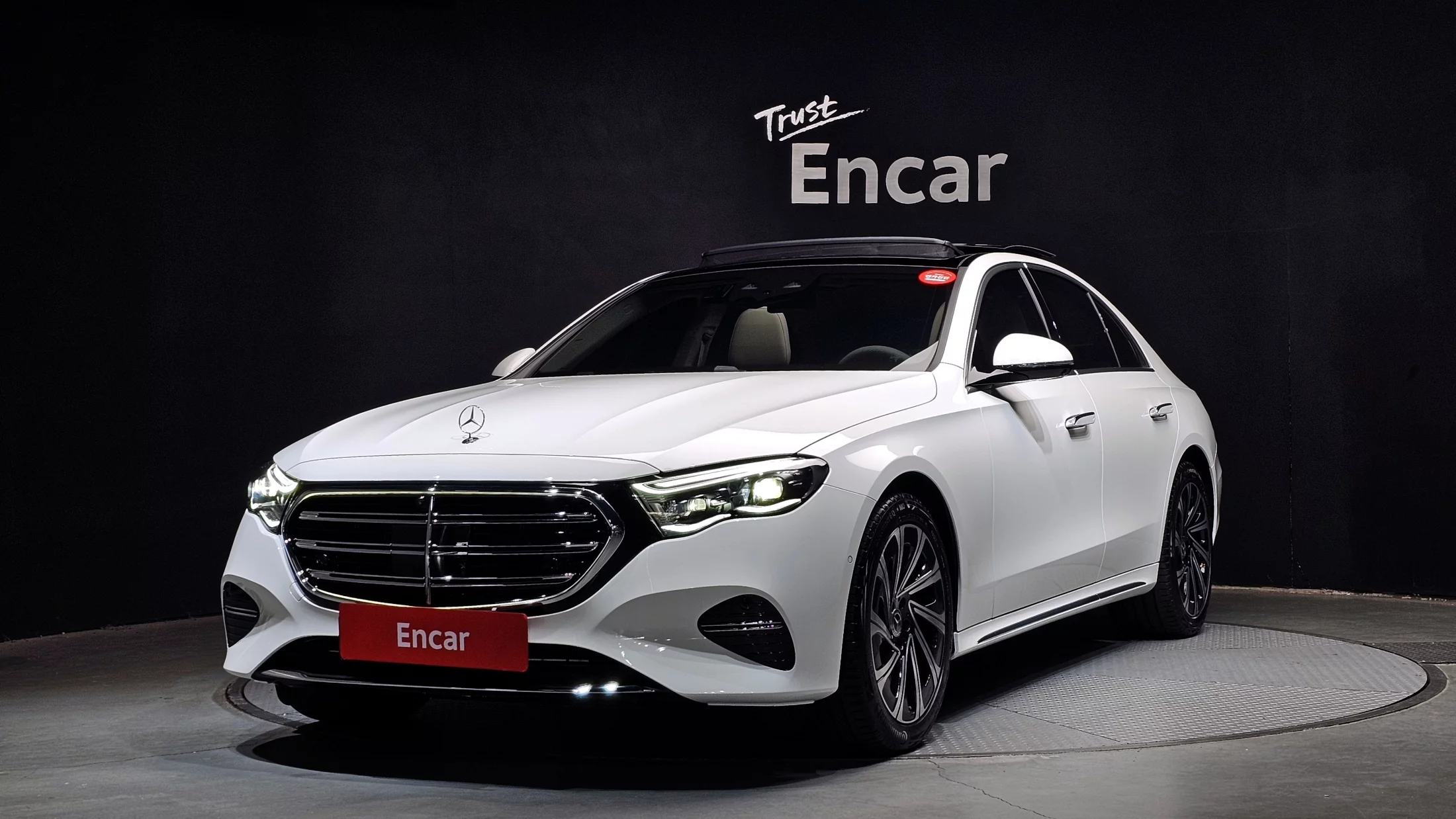 Mercedes-Benz E-Класс 2025