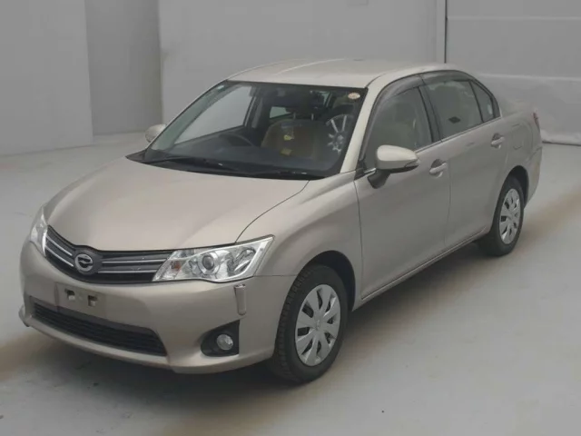 Toyota Corolla Axio Лот № 77040 2014