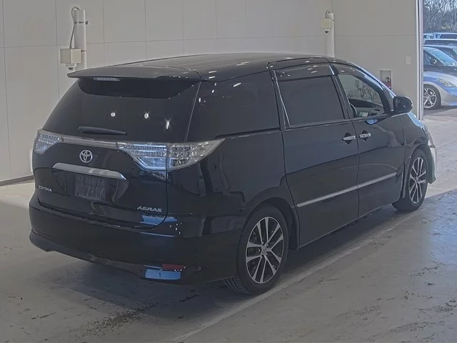 Toyota Estima III Рестайлинг 2