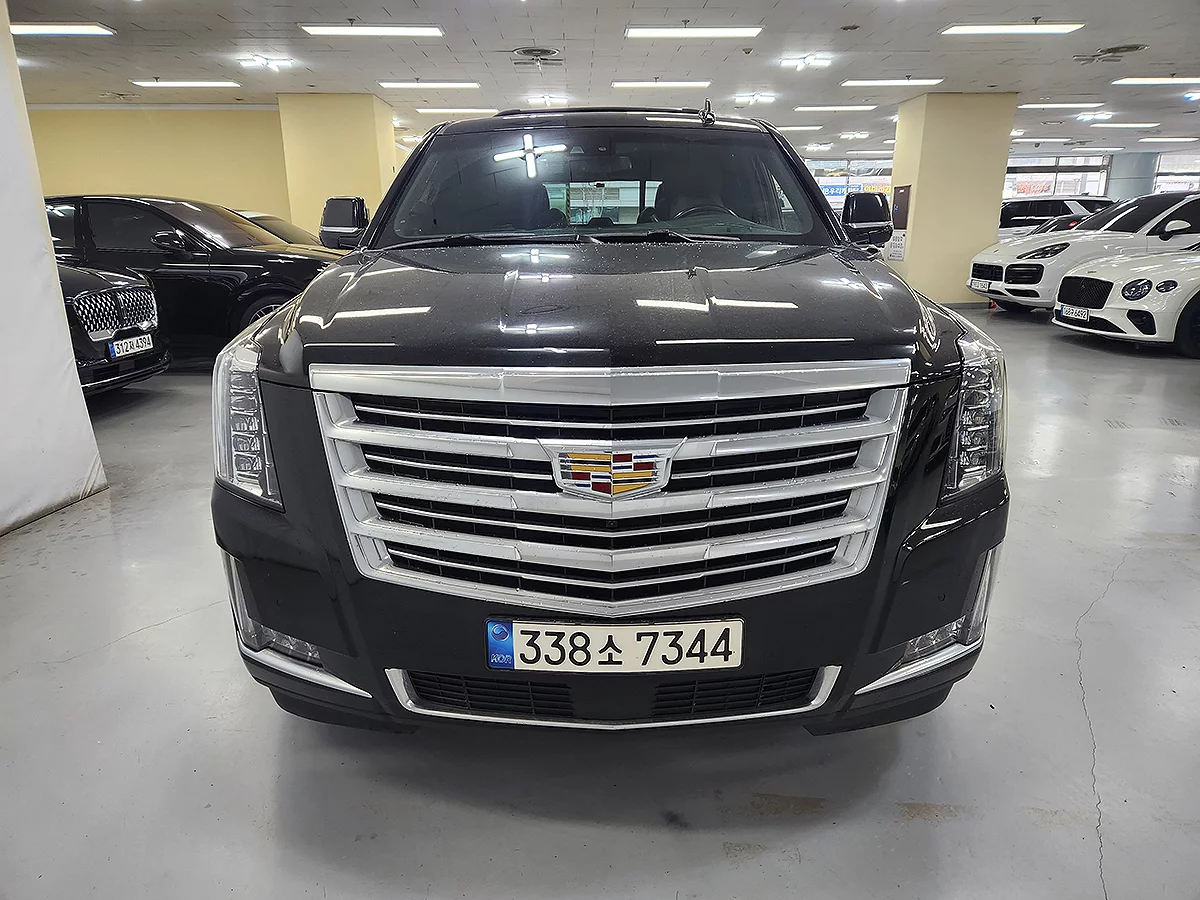 Cadillac Escalade IV