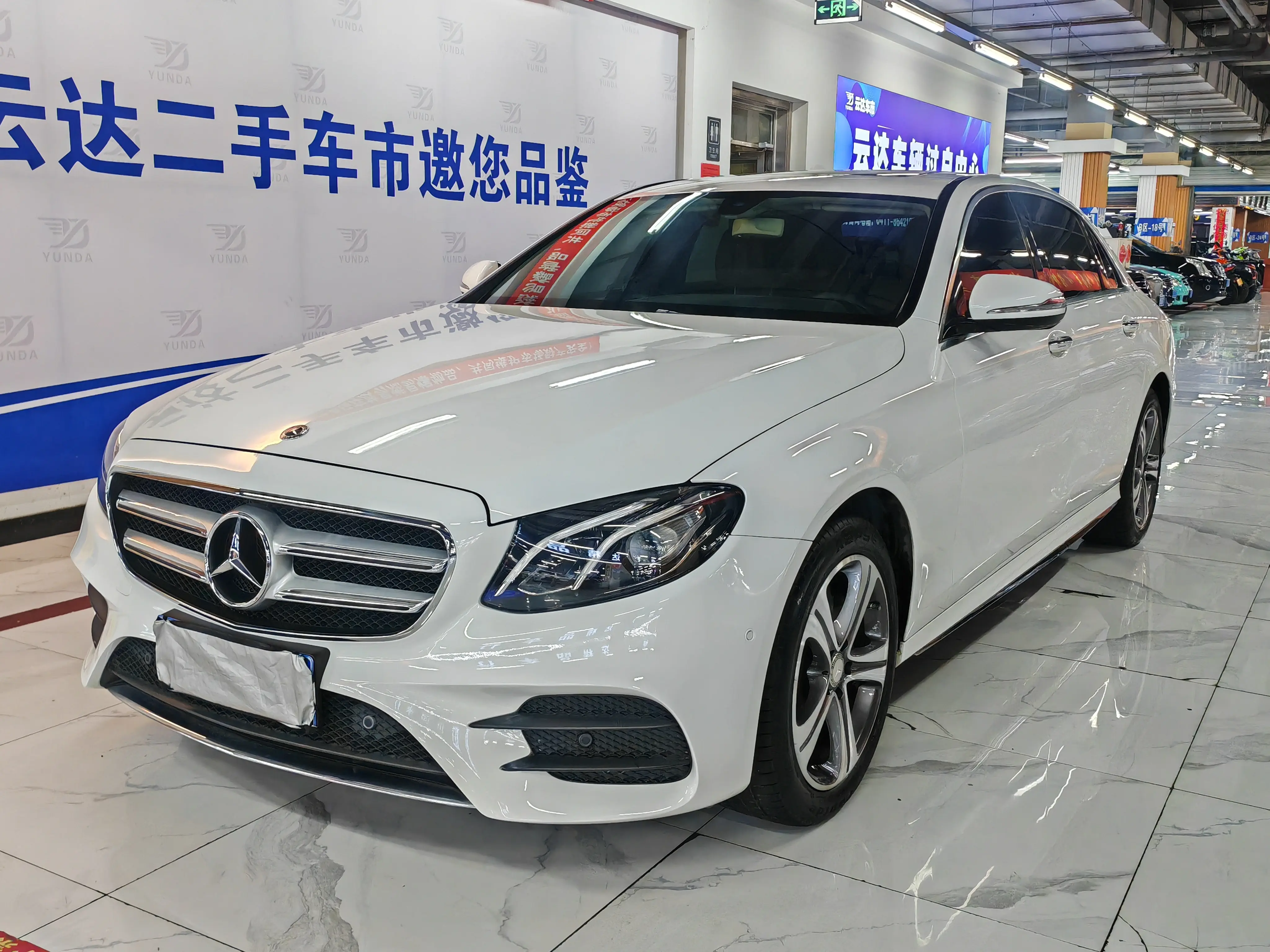 Mercedes-Benz E-Class №20160302 2019