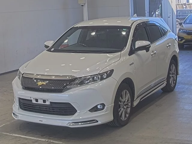 Toyota Harrier Лот № 2014