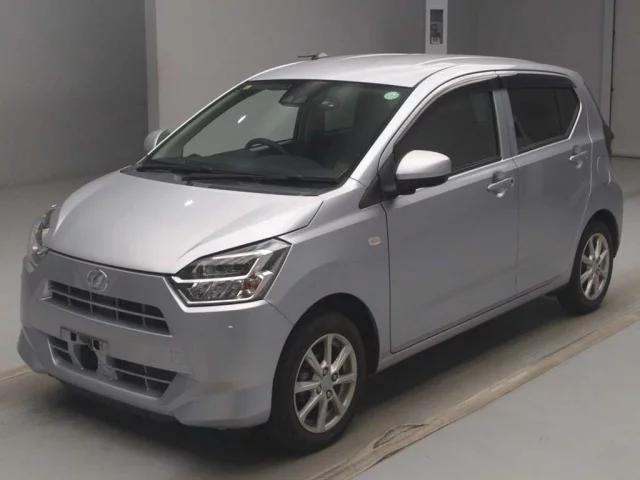 Daihatsu Mira E S Лот № 83008 2020