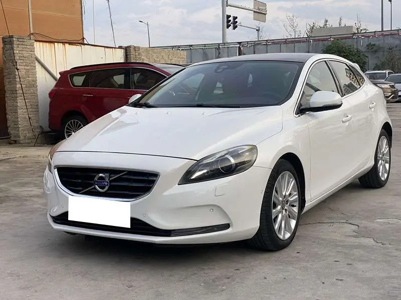 Volvo V40 №19704048 2013