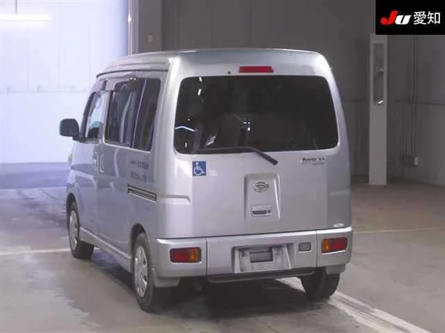 Daihatsu Atrai Wagon Лот № 35228 2014