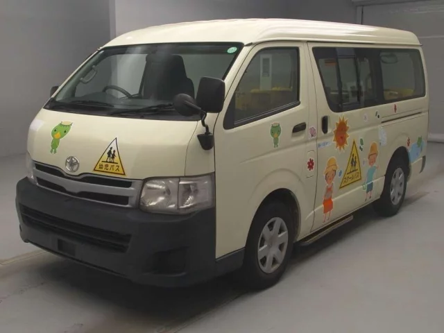 Toyota HiAce H200 Рестайлинг