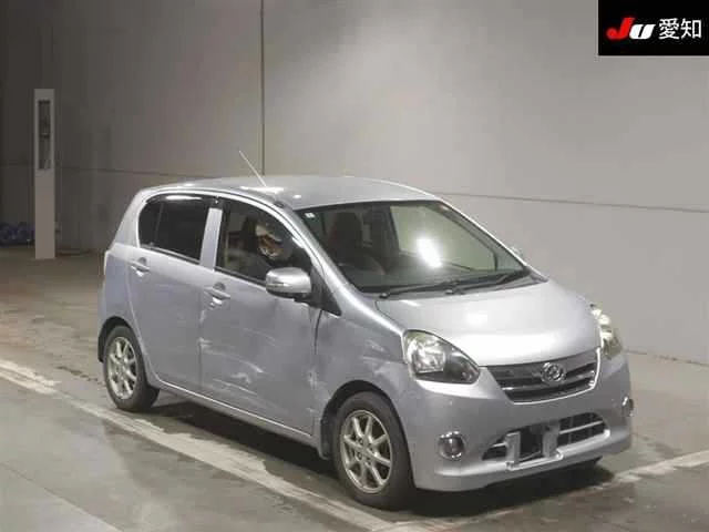 Daihatsu Mira E S Лот № 35167 2012