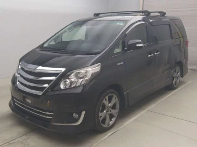 Toyota Alphard Лот № 70113 2013