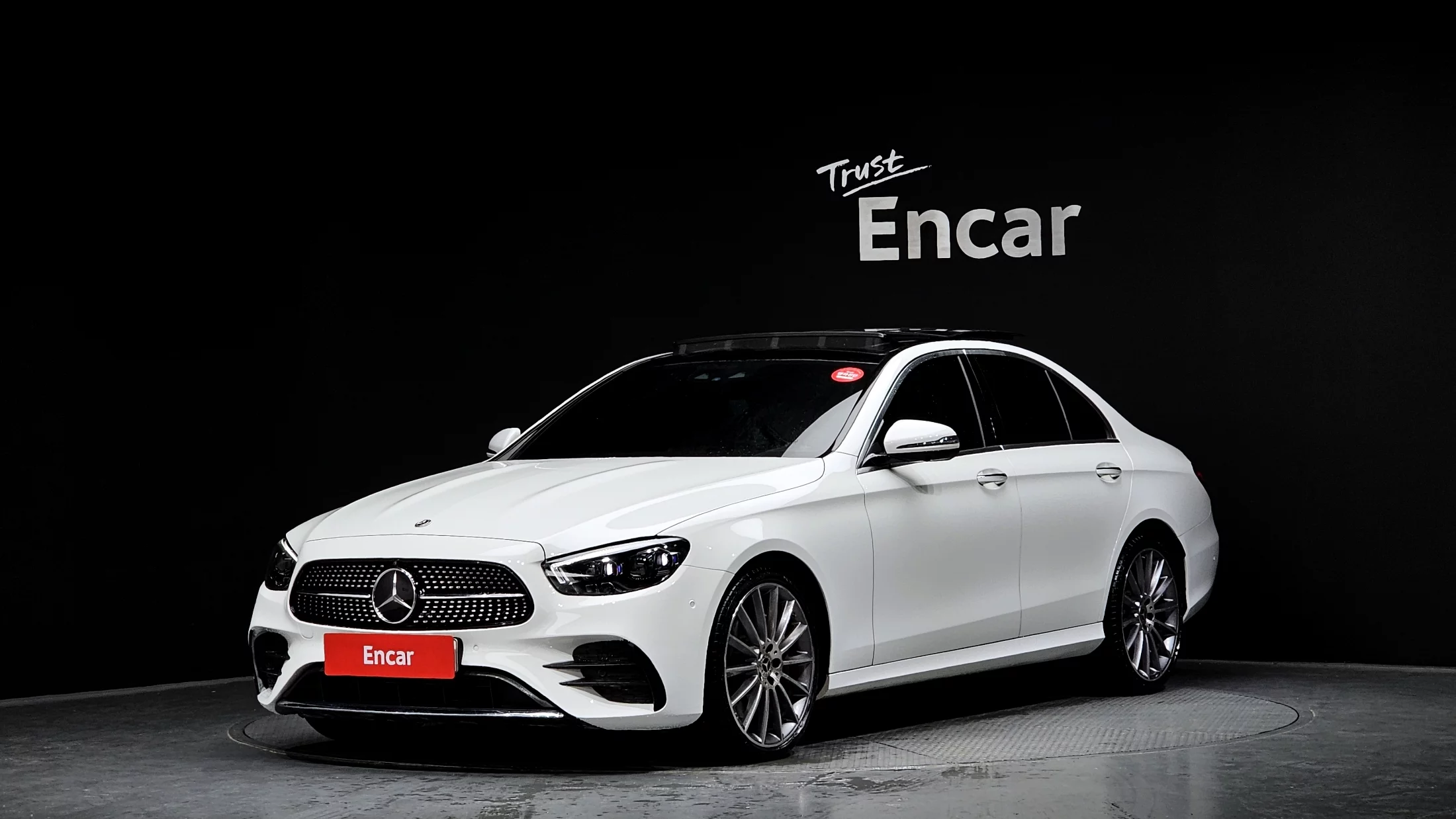 Mercedes-Benz E-Класс 2022