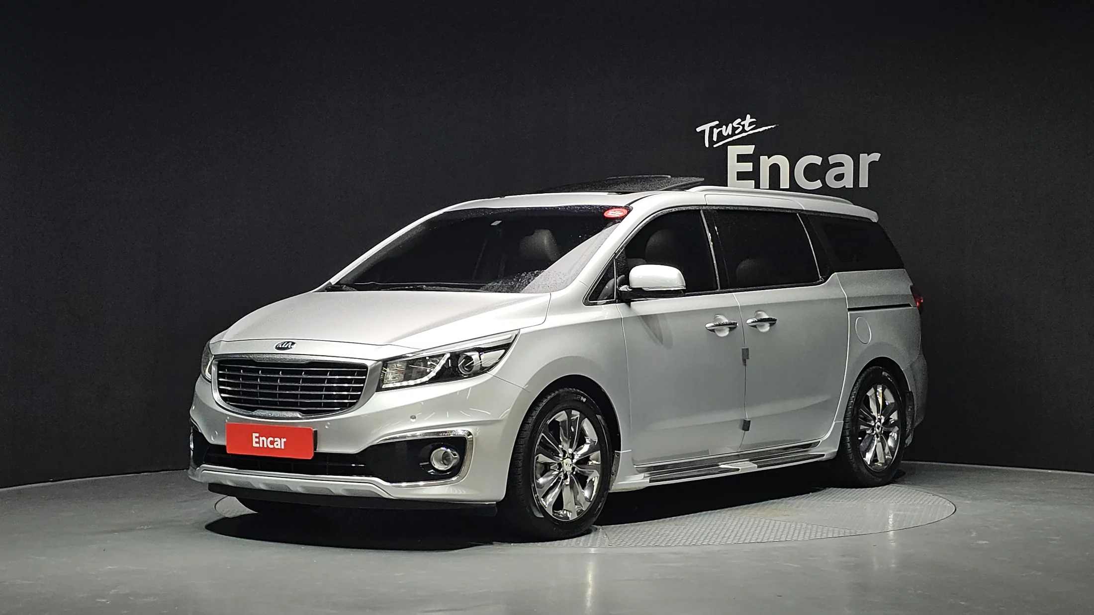 Kia Carnival 2015