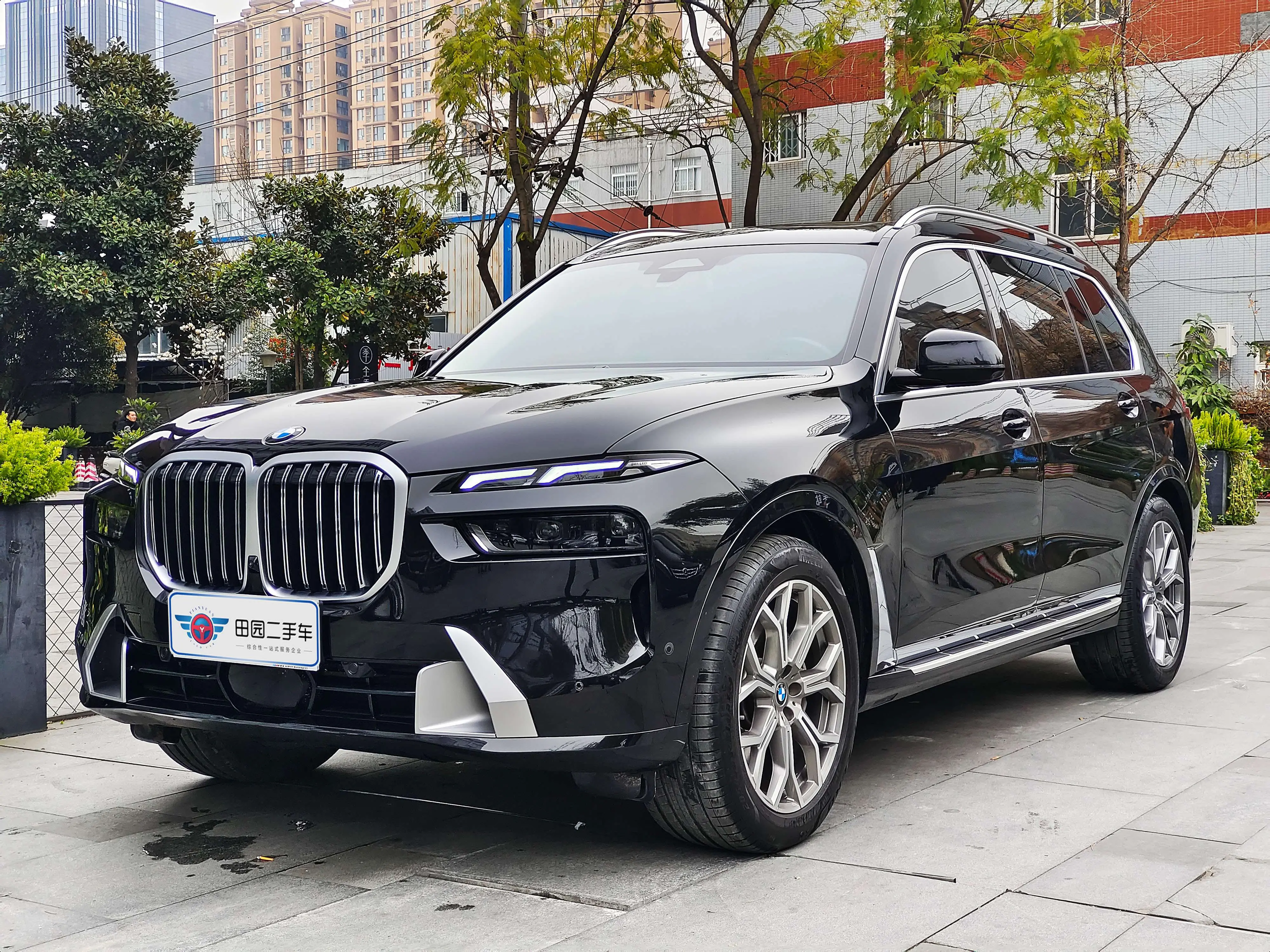 BMW X7 I (G07) Рестайлинг
