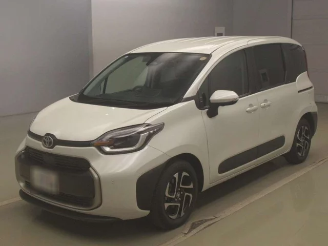 Toyota Sienta II Рестайлинг