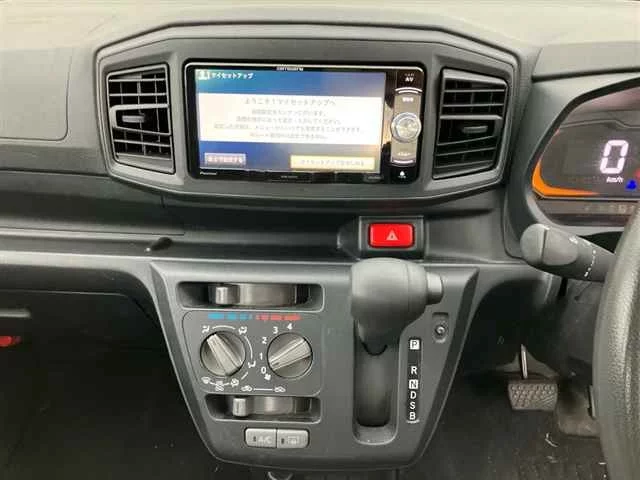 Daihatsu Mira E S Лот № 50220 2019