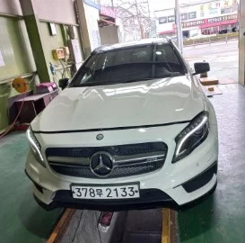 Mercedes-Benz Gla-Class Gla45 Amg 4Matic GLA45 AMG 4MATIC 2015