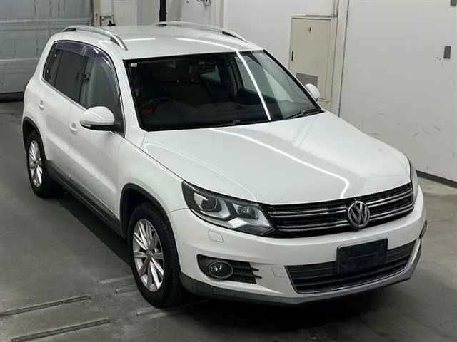 Volkswagen Tiguan Лот № 90232 2012