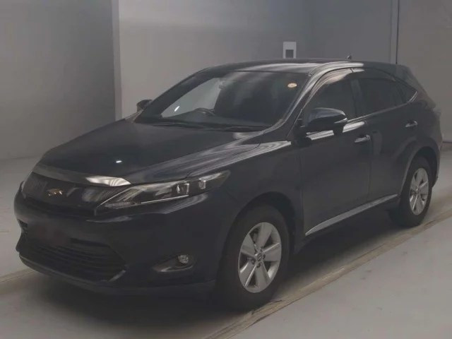 Toyota Harrier Лот № 82011 2014