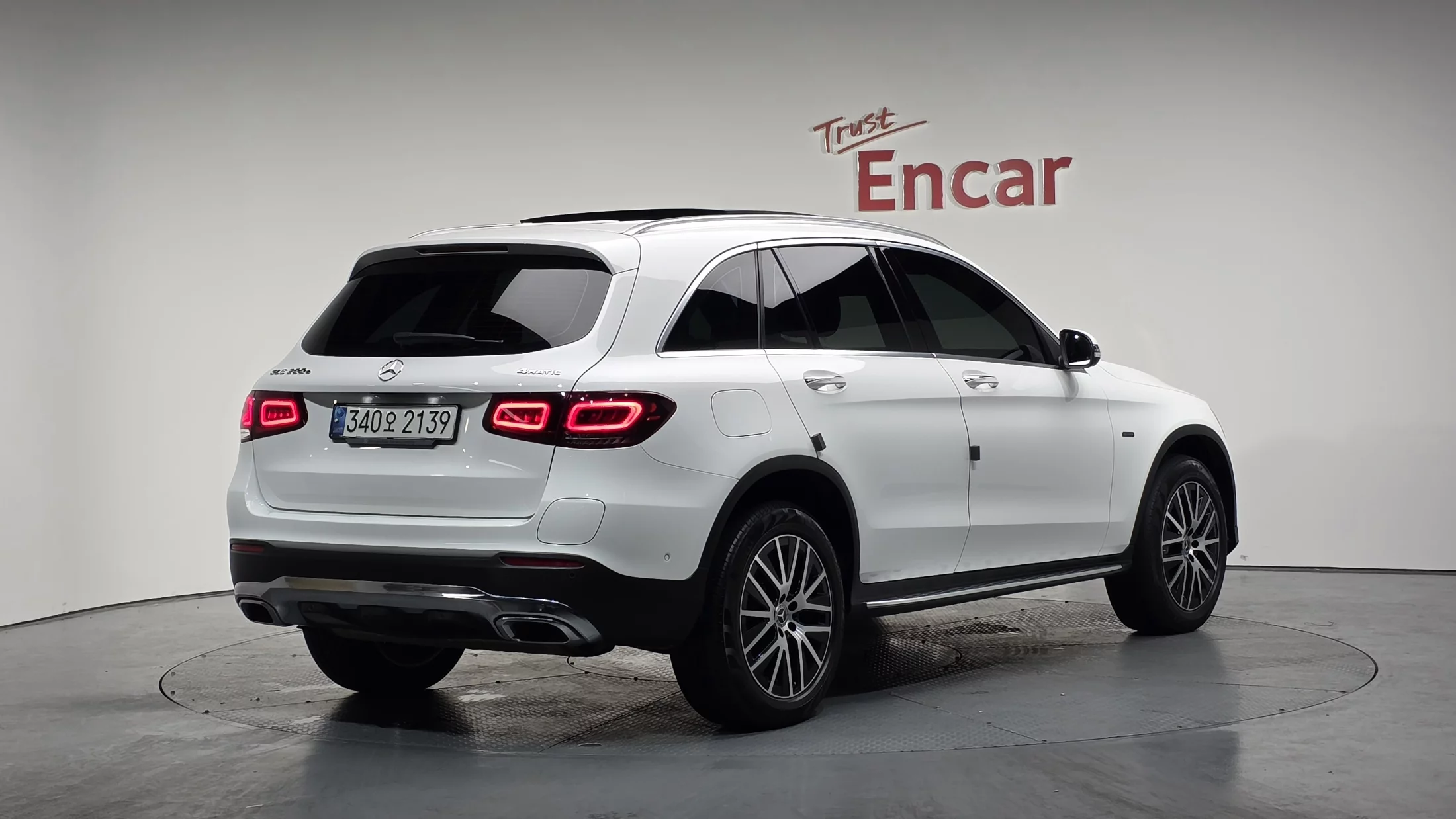 Mercedes-Benz Glc-Class Glc300E 4Matic, Гибрид GLC300e 4MATIC 2020