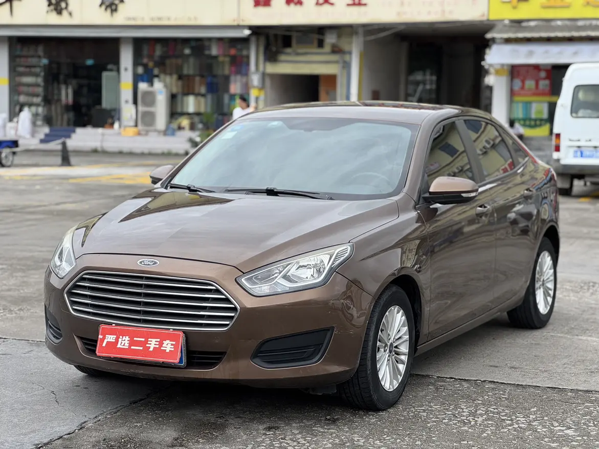 Ford Forrest №20285019 2018