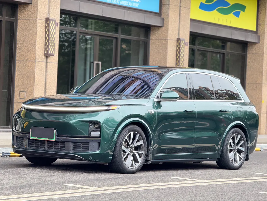 Li Ideal L8 №20306005 2023