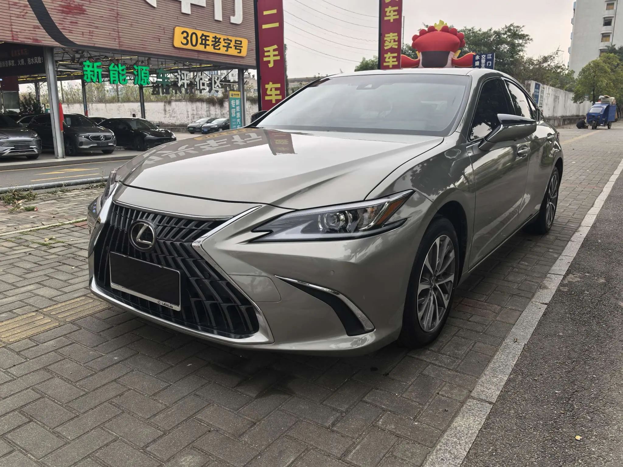 Lexus ES VII Рестайлинг