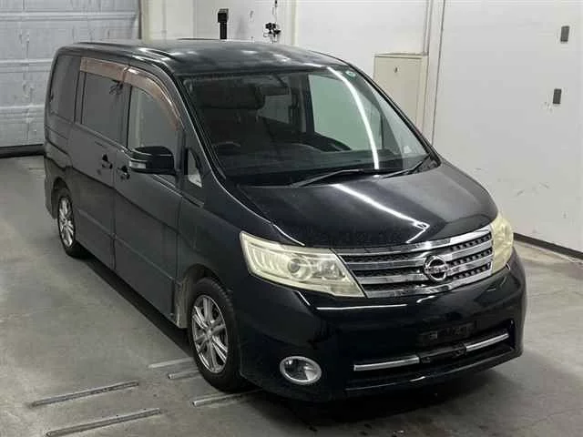 Nissan Serena Лот № 90127 2009