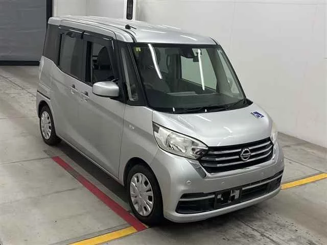 Nissan Dayz Roox Лот № 50096 2018