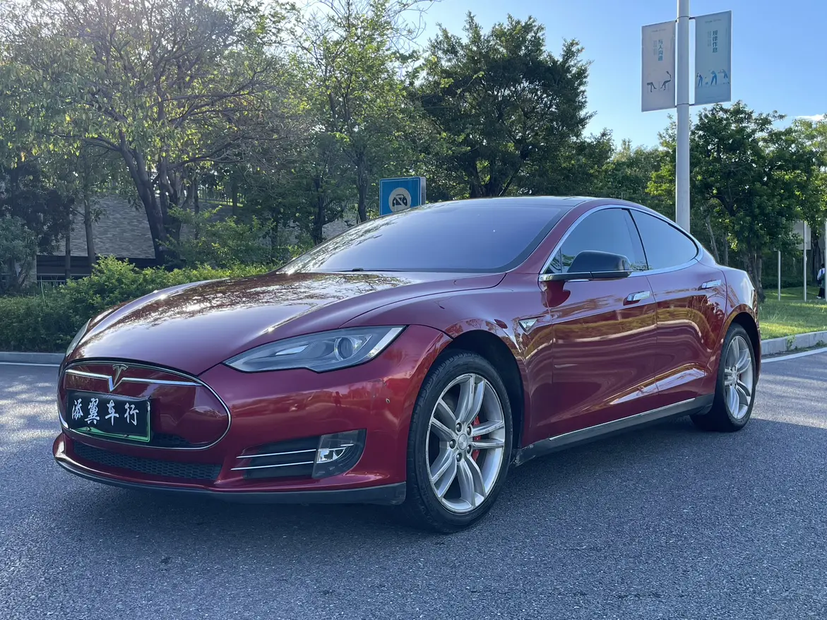 Tesla Model S I
