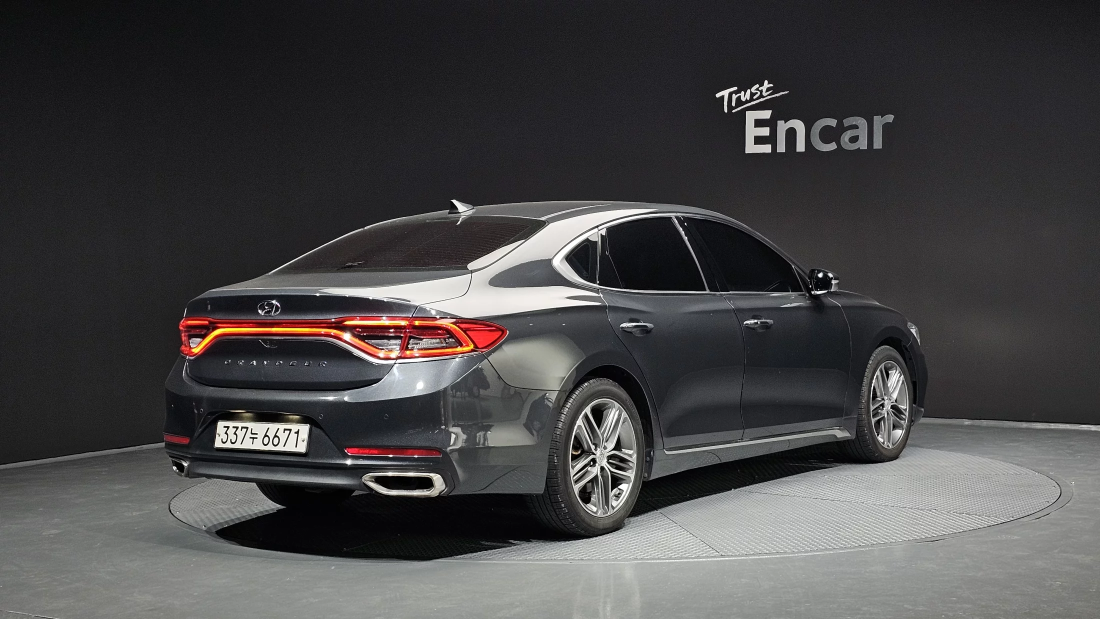 Hyundai Grandeur 2017