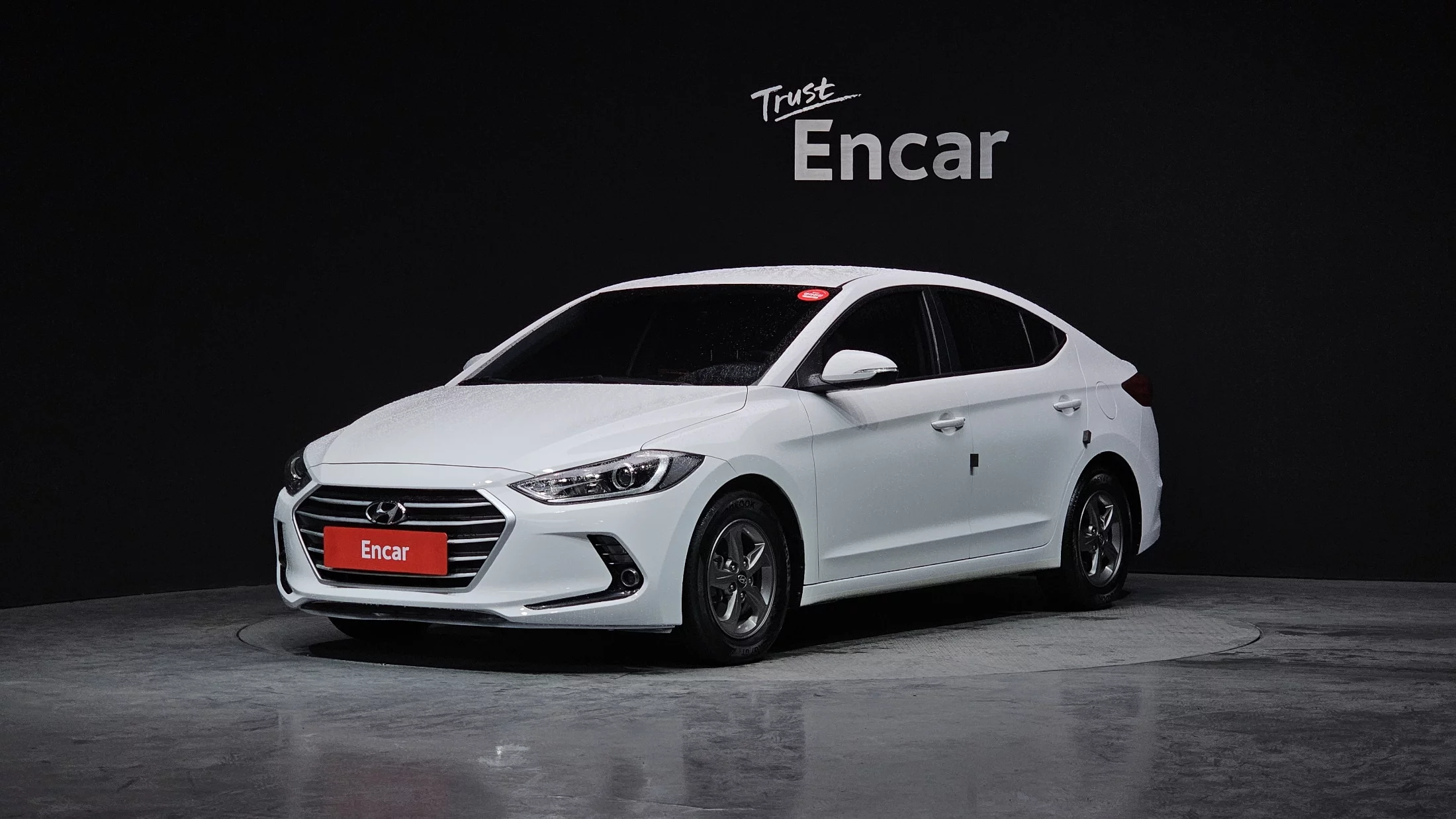 Hyundai Avante (Хендай Элантра) 1.6 Gdi Smart 1.6 GDI Smart 2015