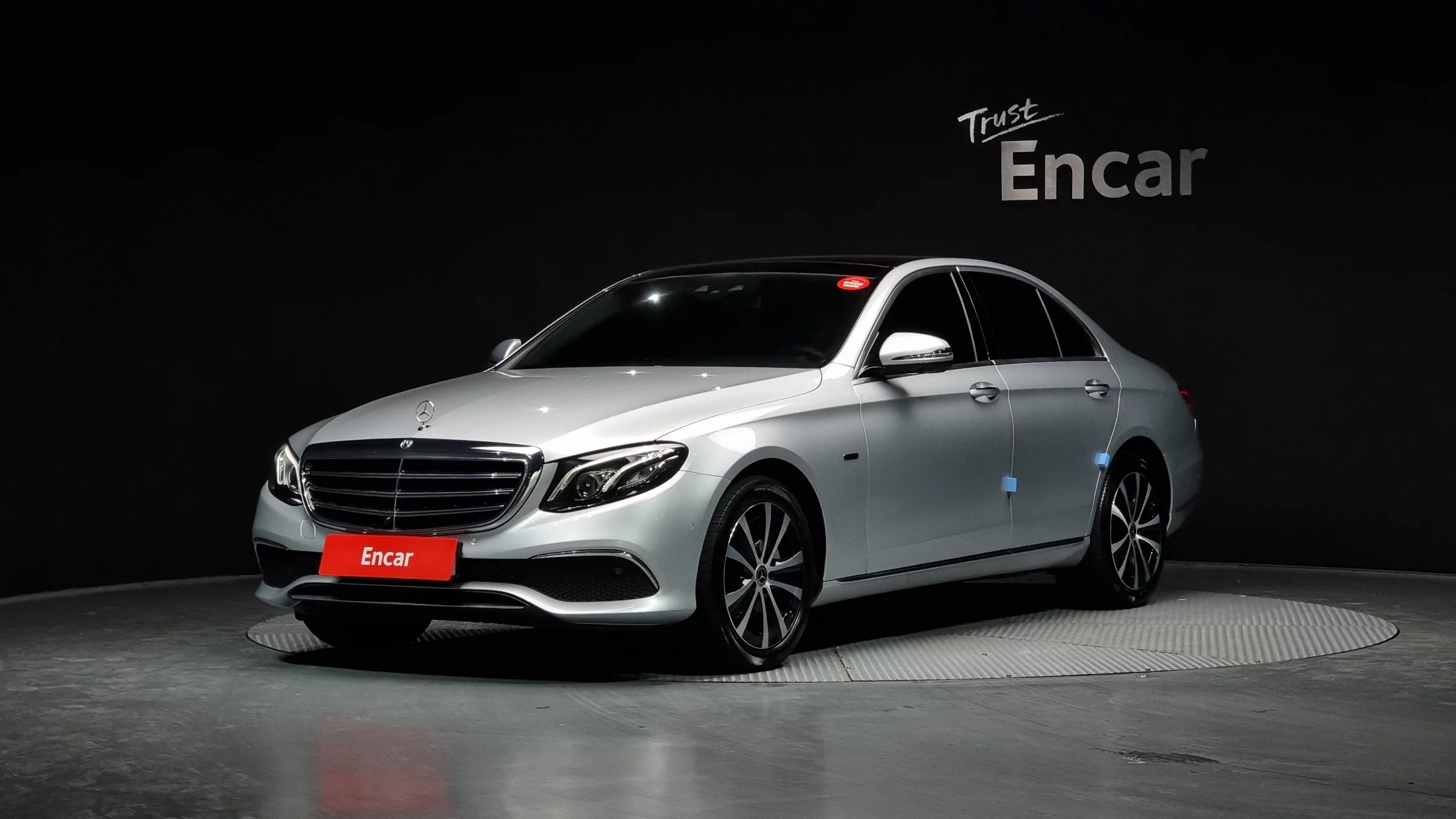 Mercedes-Benz E-Класс 2019