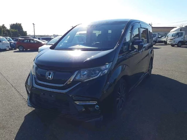 Honda Step Wagon Лот № 75086 2016