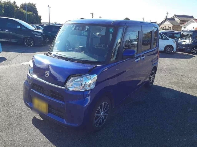 Daihatsu Tanto Лот № 75075 2019