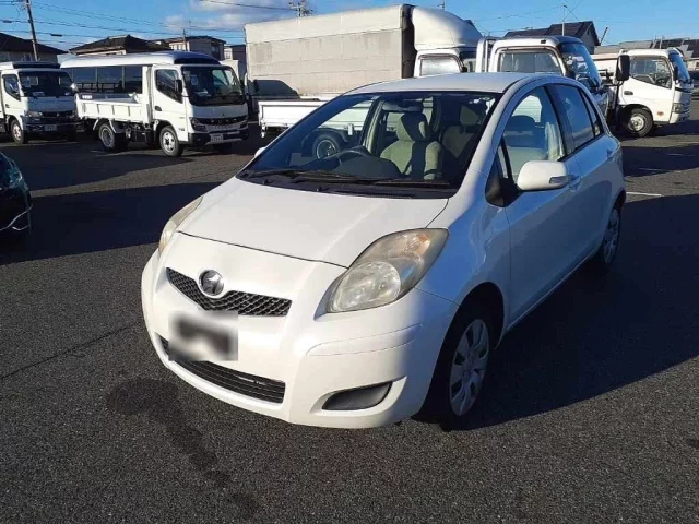 Toyota Vitz Лот № 75071 2009