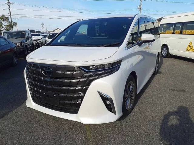 Toyota Alphard Лот № 75006 2024