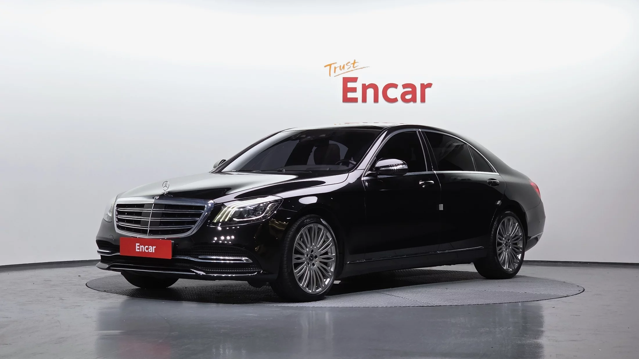 Mercedes-Benz S-Класс 2019