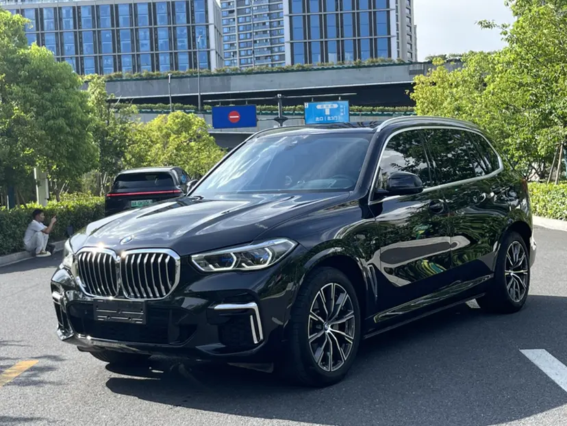 BMW X5 IV (G05/G18)