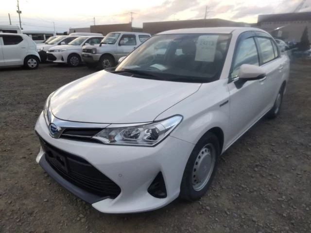 Toyota Corolla Axio Лот № 24213 2018