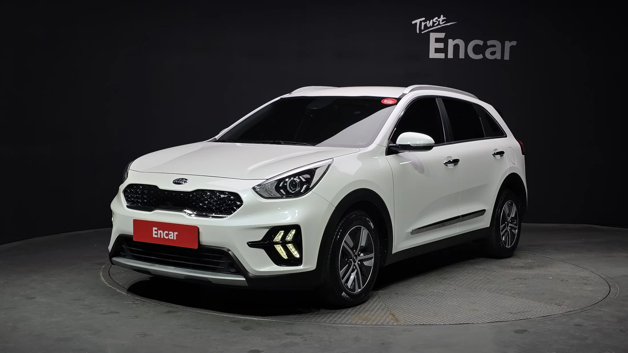 Kia Niro 1.6 Hev Prestige, Гибрид 2020