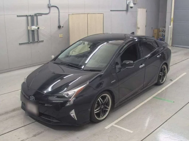 Toyota Prius Лот № 30560 2017